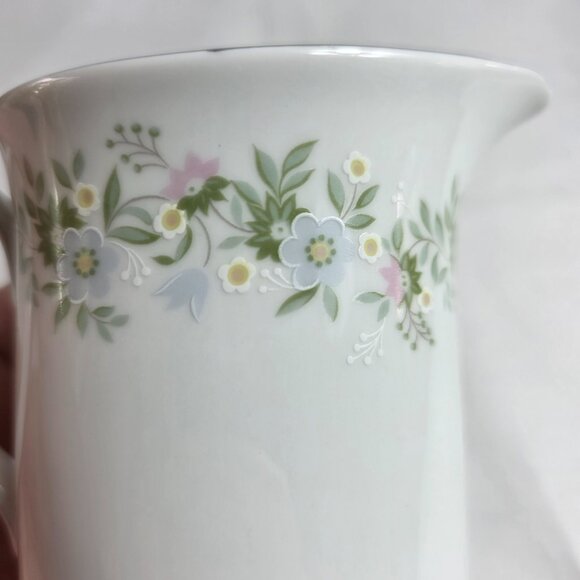 Johann Haviland Forever Spring Creamer White Floral Rim & Center - Picture 4 of 16